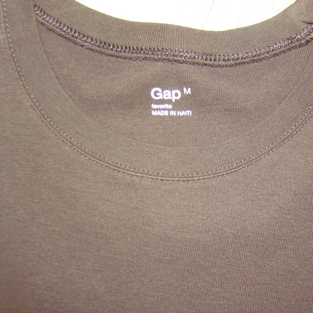 Gap Essential T shirt Chocolate Brown Size Med